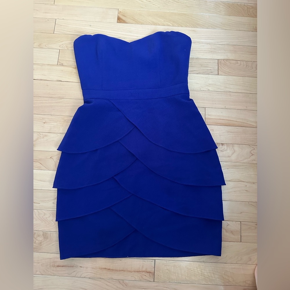 Club Monaco strapless dress